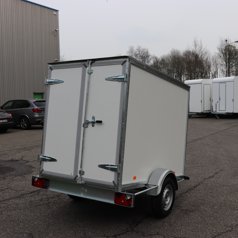 Fourgon blanc double porte arrière BW Trailers