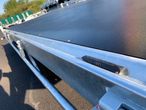 Plateau SARIS Multi Transporter – 406 x 204 cm – PTAC 2700 kg