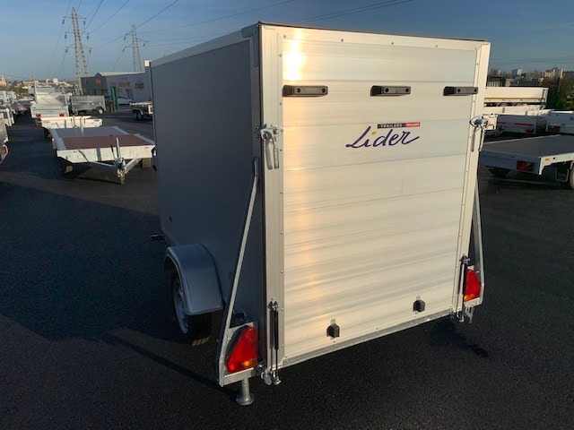 FOURGON LIDER 42930 – 230 x 135 x 157 cm – 750 kg Freiné