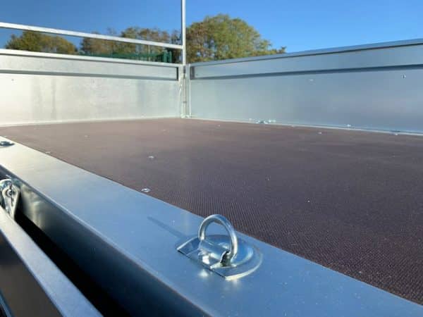 Remorque plateau SOREL NORDIKA N 260 – 263 x 145 x 40 cm