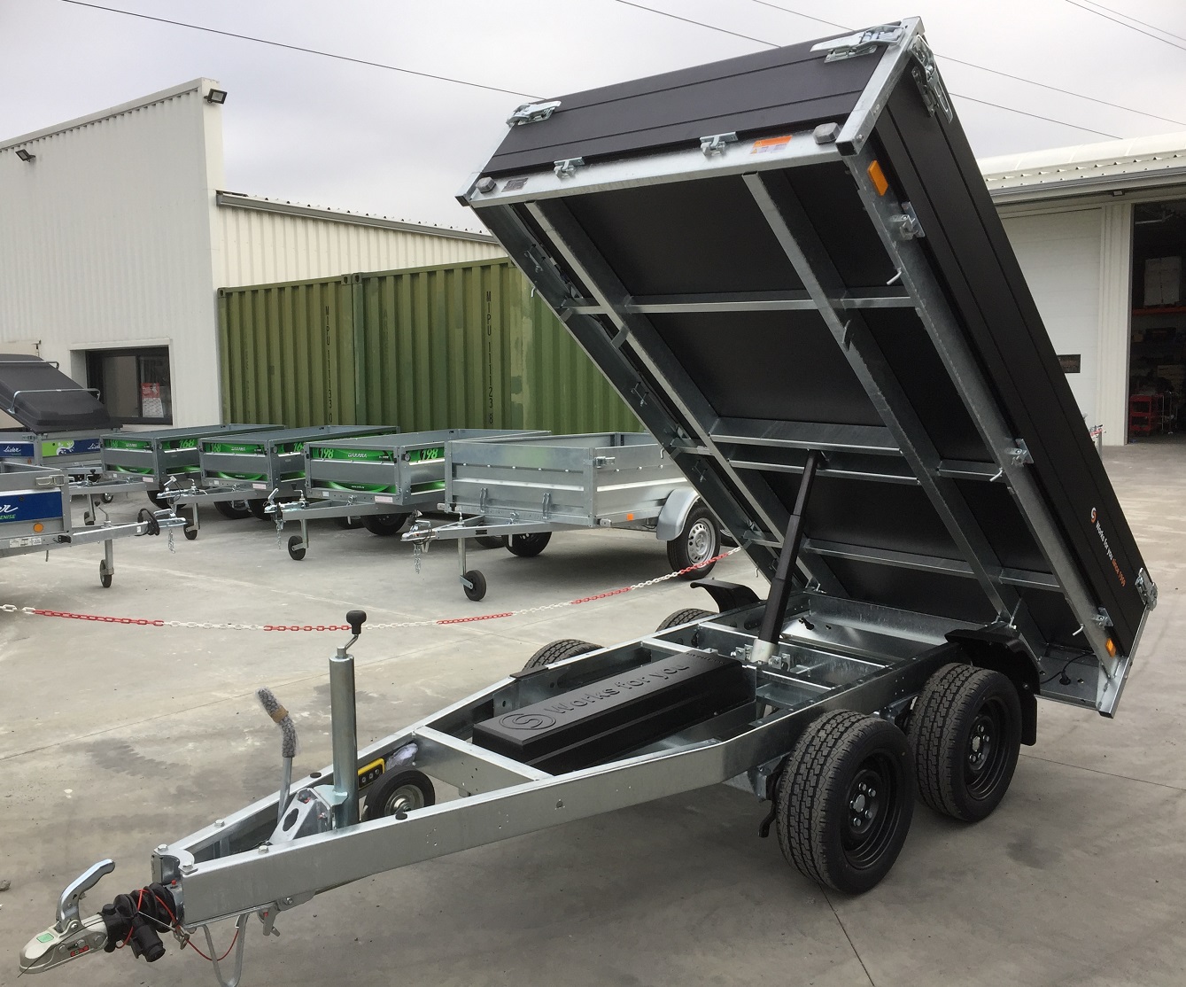 BENNE SARIS K1 276 150 2000 2 – Electrique – PTAC 2000 kg